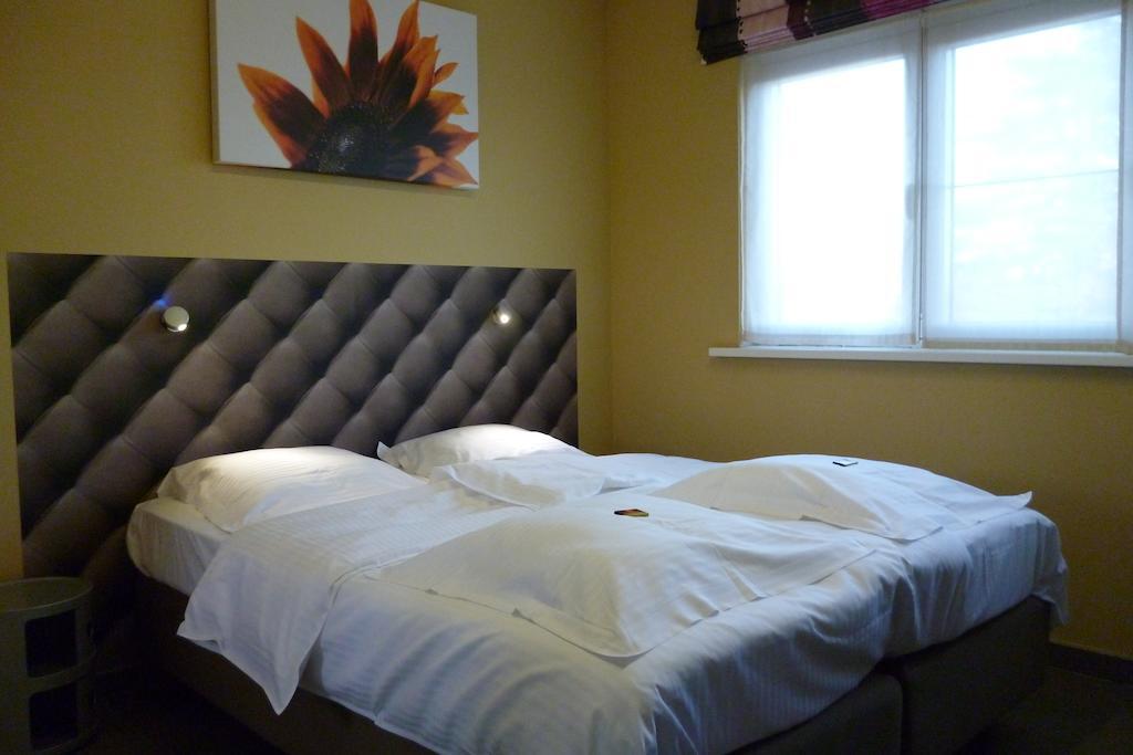 Su'Ro Bed And Breakfast Gent Værelse billede